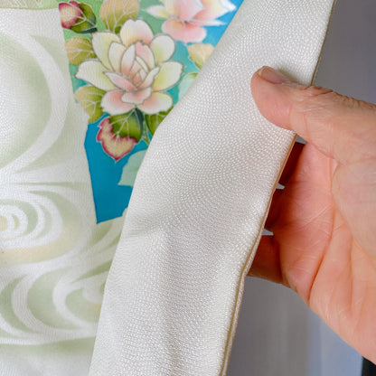 Hito-e Kimono, Silk robe, Pale Green Floral Pattern, Single Layer Komon, Stunning dreessing gown, Japanese style, Long robe, room decor